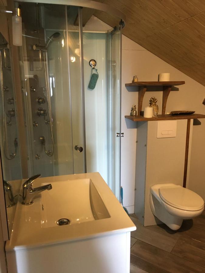 A La Fontaine Hotell Decazeville Eksteriør bilde